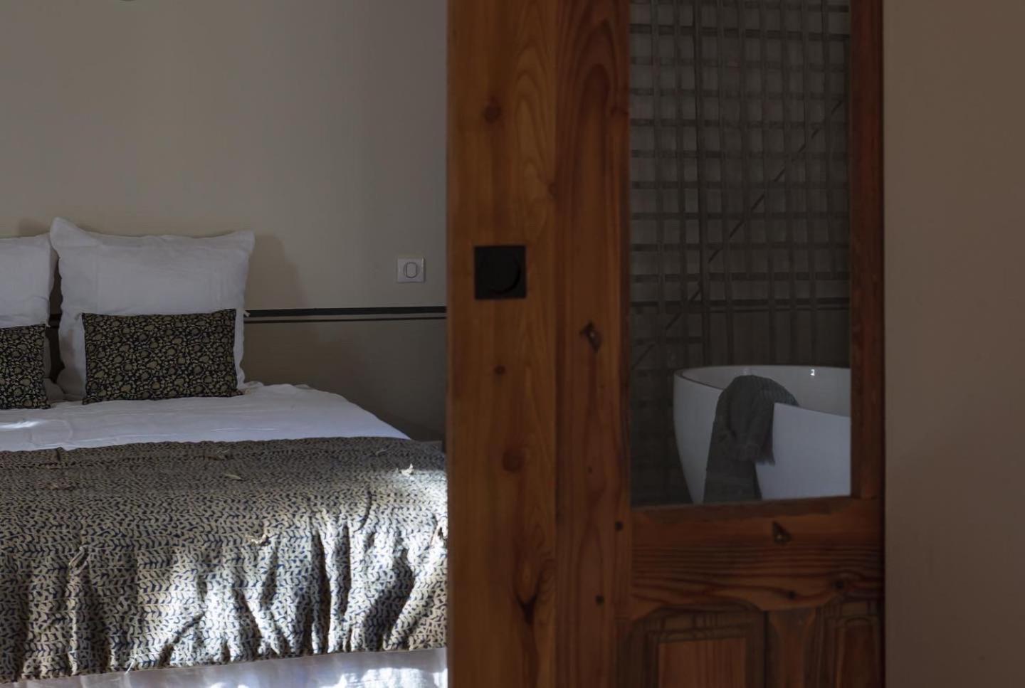 Les Appartements Du Saint Thiers, La Provence Dans Un Coin De La Drome Et L'Esprit D'Une Maison D'Hotes A Saou Экстерьер фото