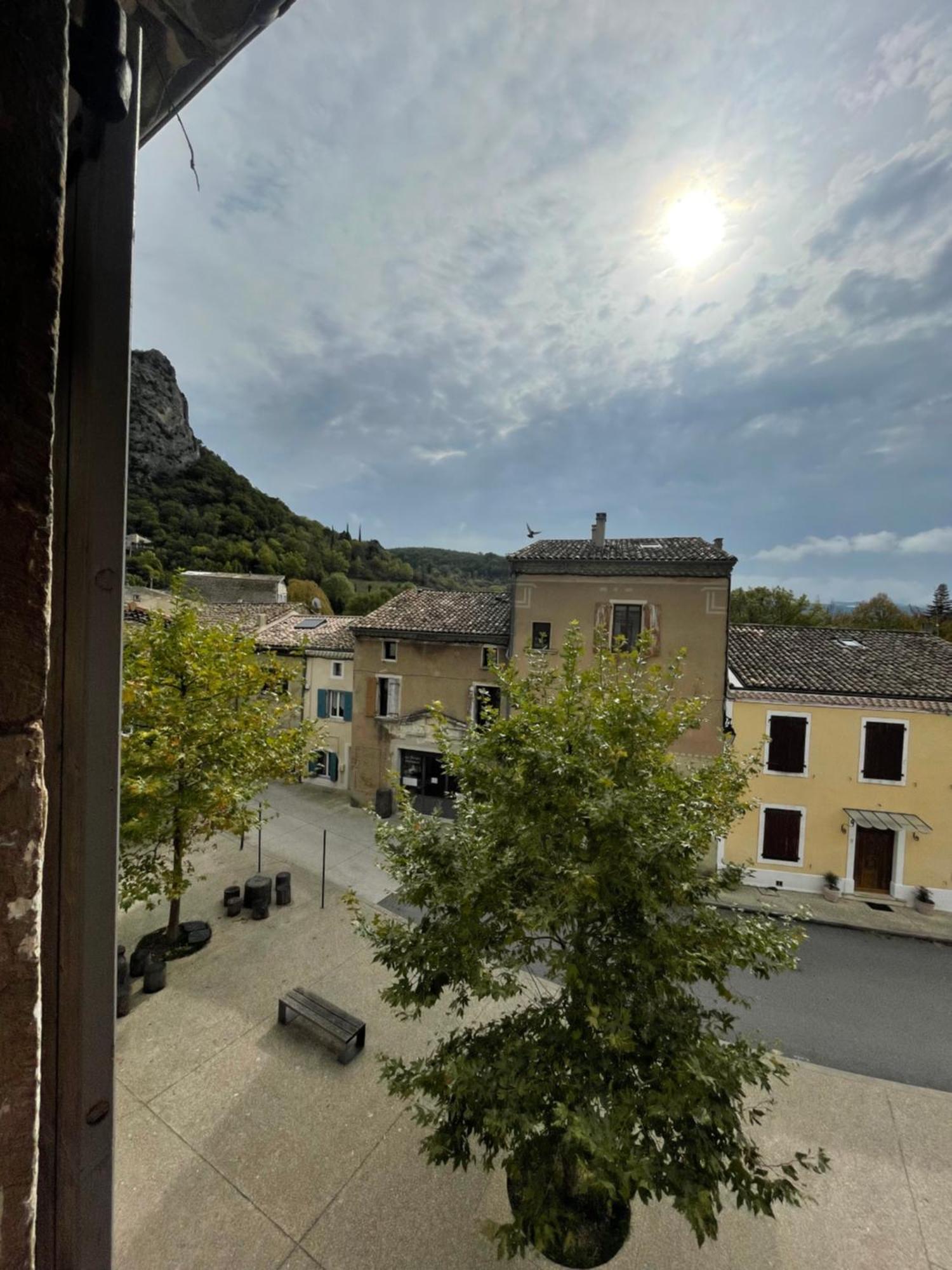 Les Appartements Du Saint Thiers, La Provence Dans Un Coin De La Drome Et L'Esprit D'Une Maison D'Hotes A Saou Экстерьер фото